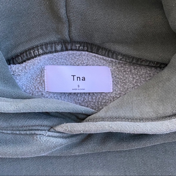 TNA Cropped Hoodie - Picture 5 of 7